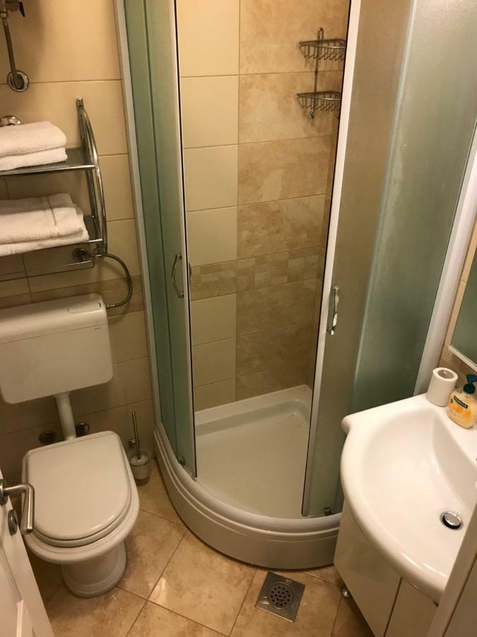 Apartman Dvor Makarska Exterior foto